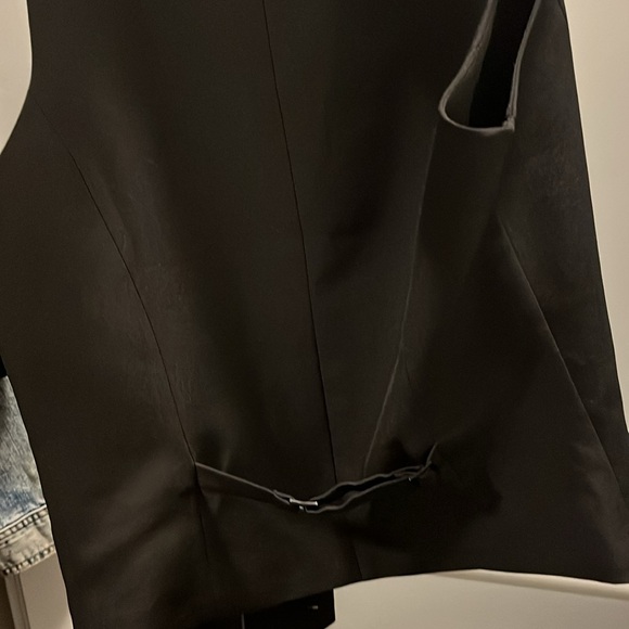 Le Chateau Vest - Picture 3 of 3